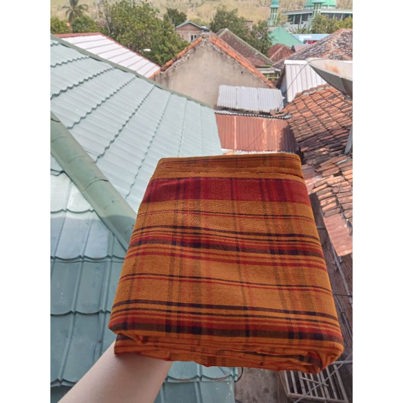 nggoli Mbojo asli tenunan Bima Nusa tenggara barat NTB