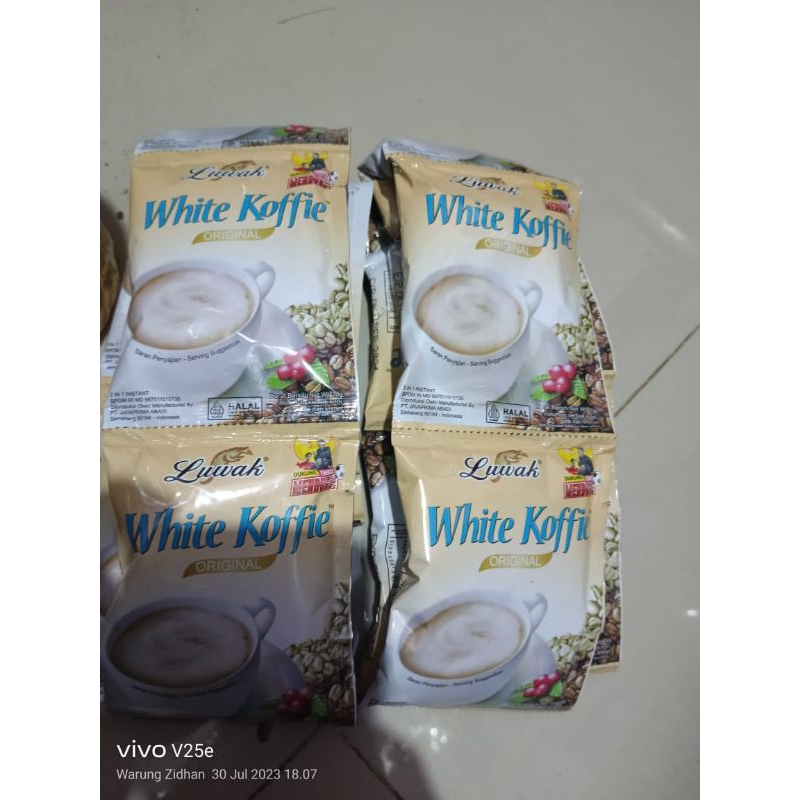 

WHITE KOPI