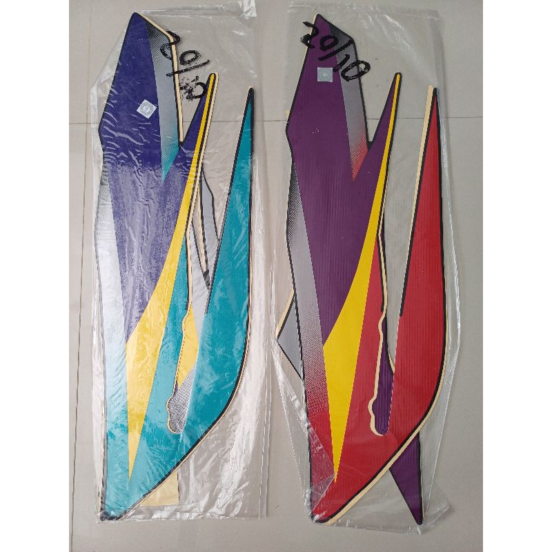 striping stiker pleret gl max tahun 2001/2002