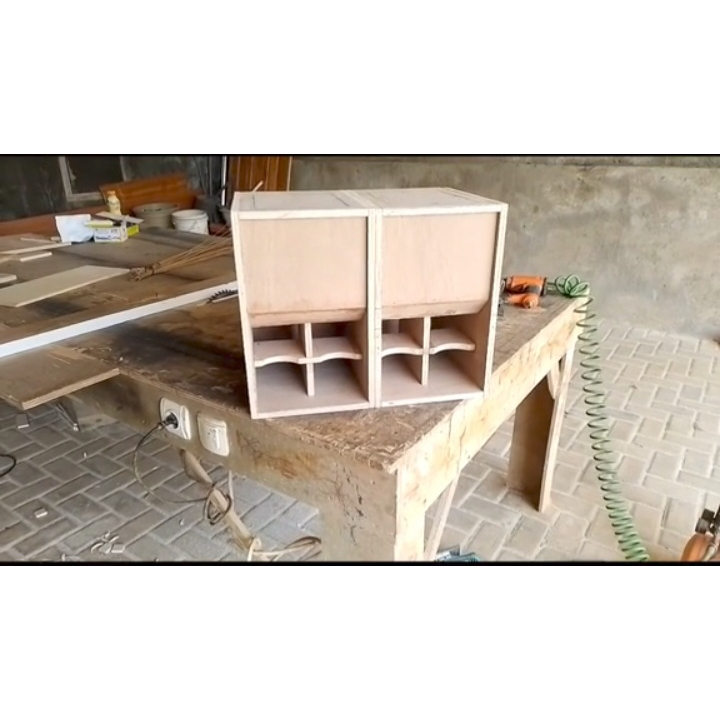 Box speaker 10 inch subpali