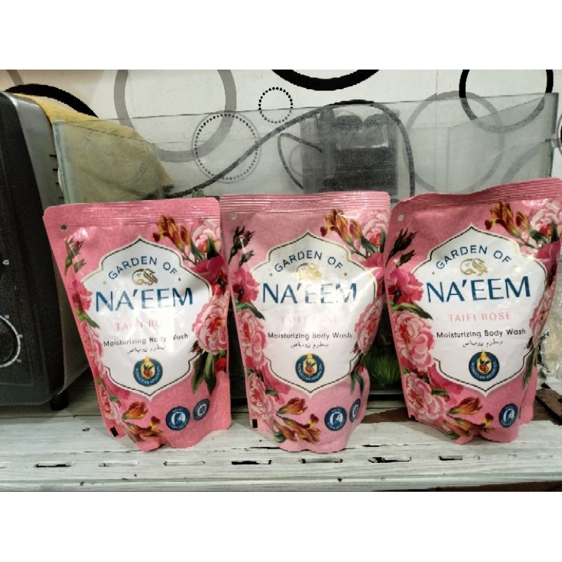 GARDEN OF NAEM Sabun Cair 400ml Pouch