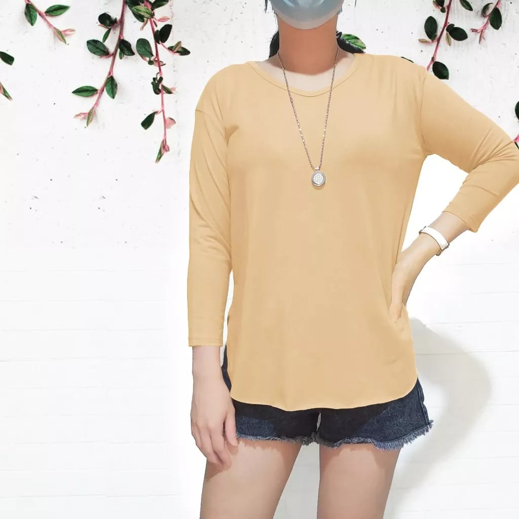 KODE JES KAOS ATASAN WANITA 7/8