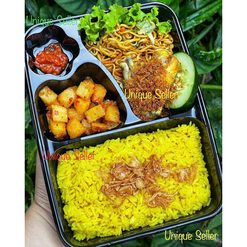 [Isi25] Mika Box Bento Sekat 4 Bintang Hitam (Alas+Tutup) / Tray Bento Sekat 4 LUX LB90 / Bento Kate