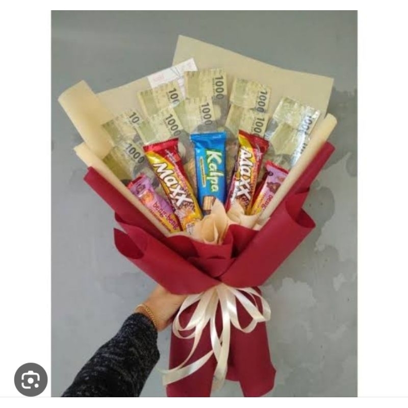 

Bucket Mix Uang+Snack