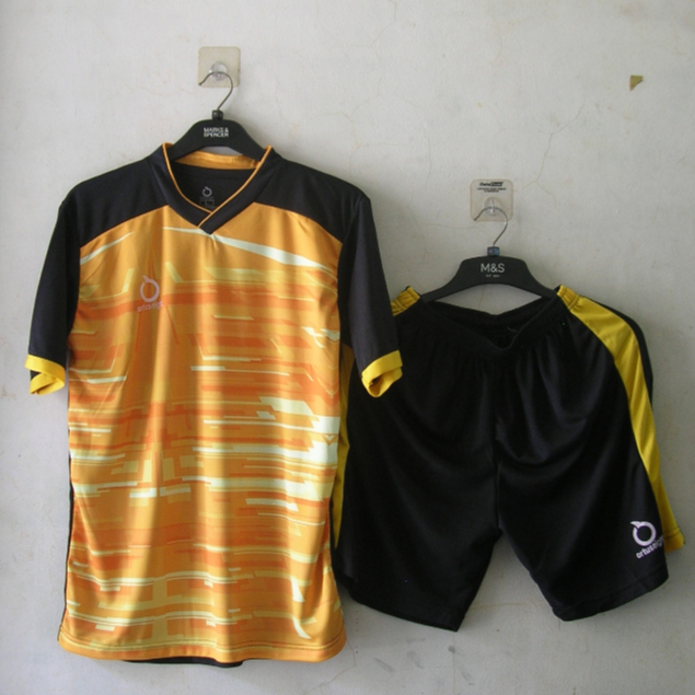 Setelan Jersey Bola Kaos Tim Futsal Remaja Dewasa Ortuseight HR35 Hitam Kuning