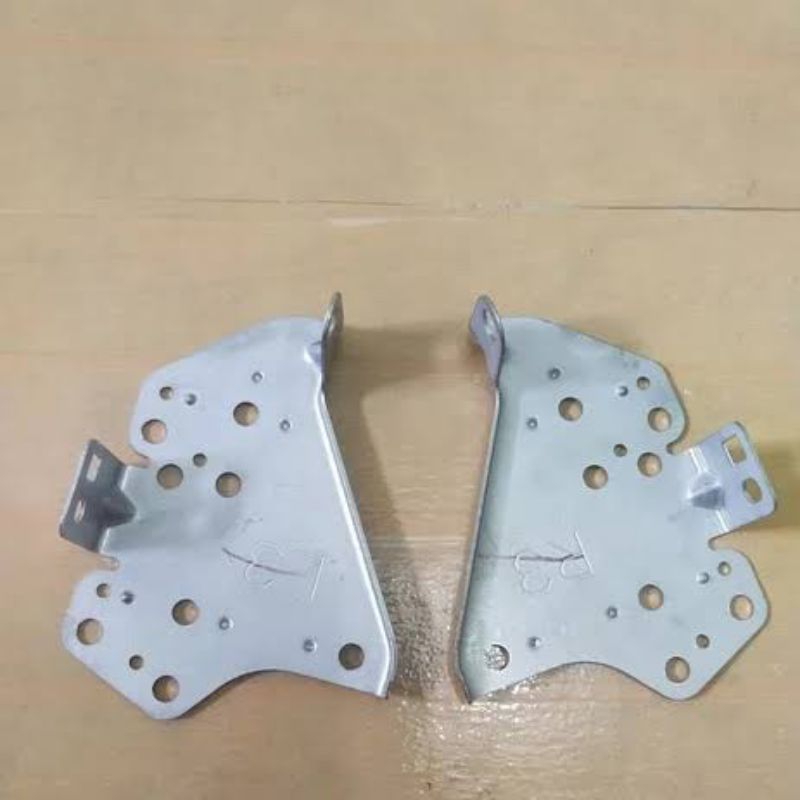 breket headunit Sigra calya copotan original bonus kupingan audio mobil