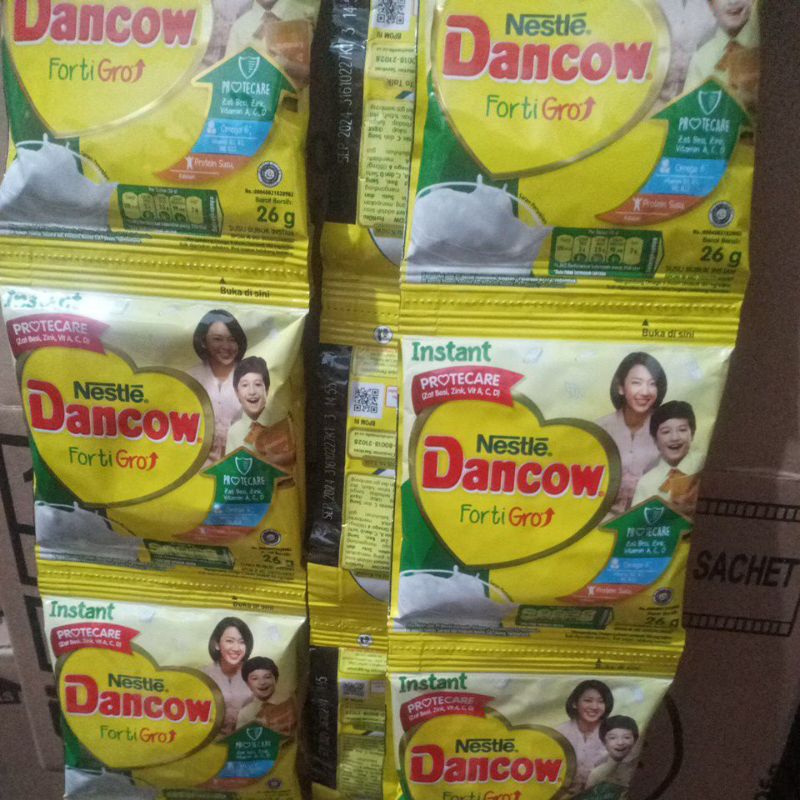 

(1 RENCENG) Dancow Vanilla FortiGro 26gr Renceng isi 10 sachet.