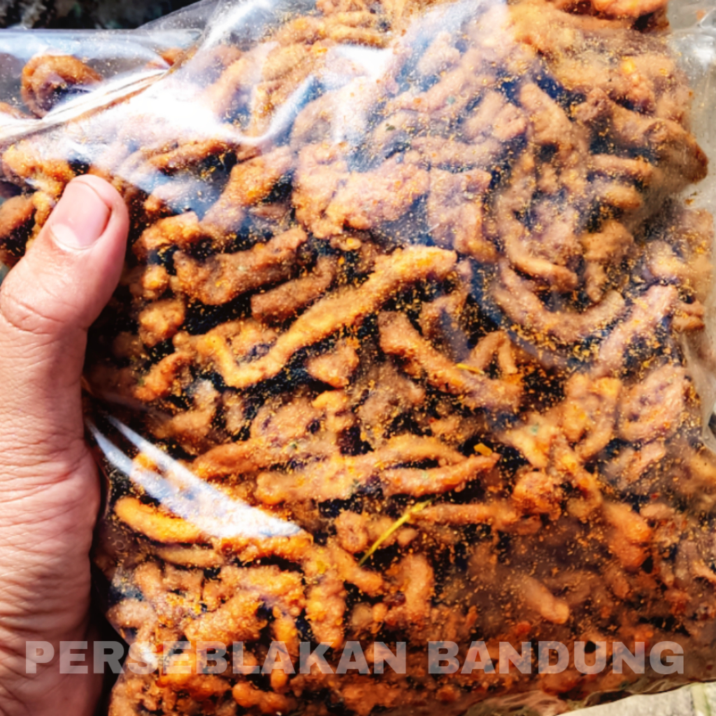 

usus kriuk 100 gram Pedas Daun Jeruk / Keripik Usus Ayam Kriuk Seblak 100gr