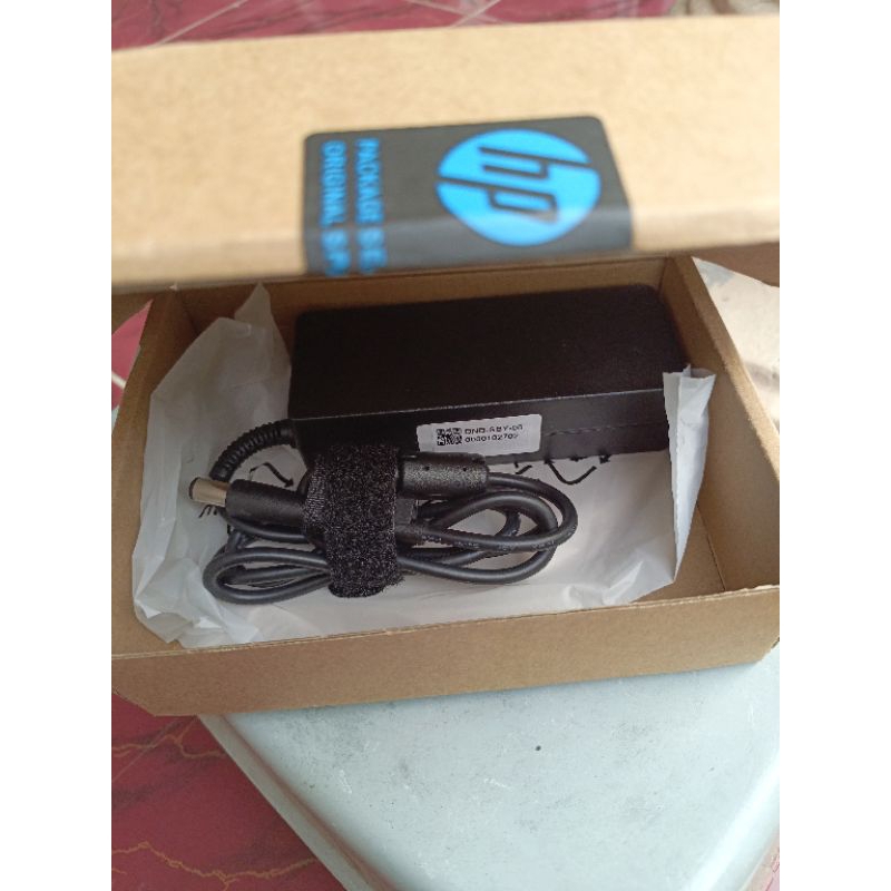 ADAPTOR CHARGER LAPTOP HP COMPAQ