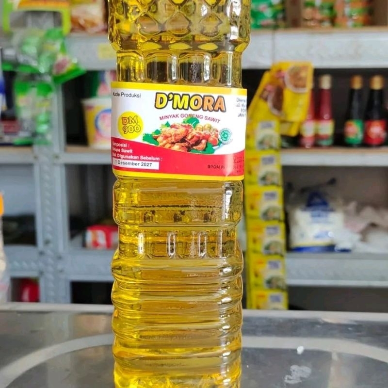 Minyak goreng d'mora 700ml