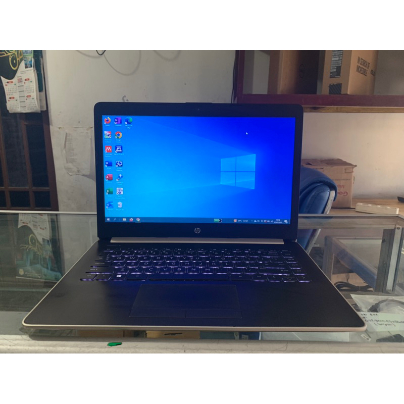 Laptop HP 14-cm0094au AMD E2-9000