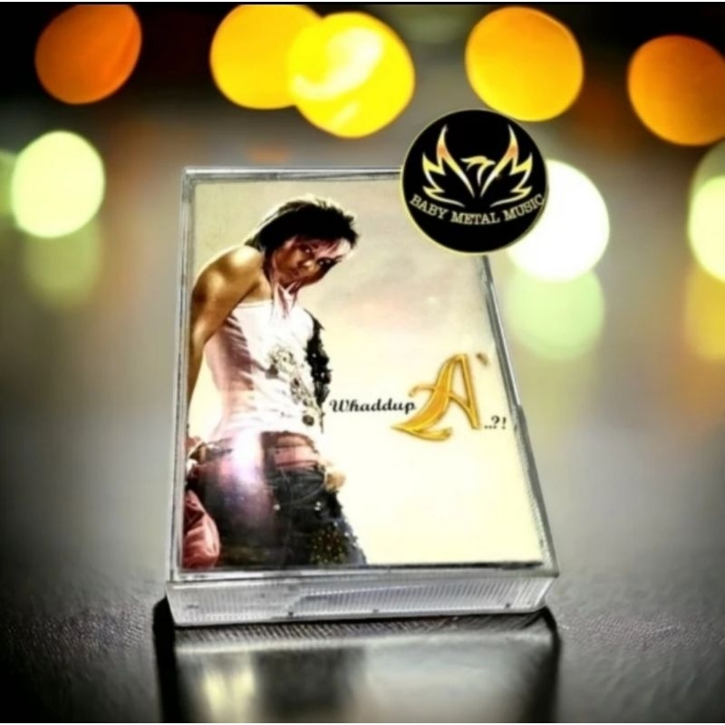 KASET PITA AGNES MONICA