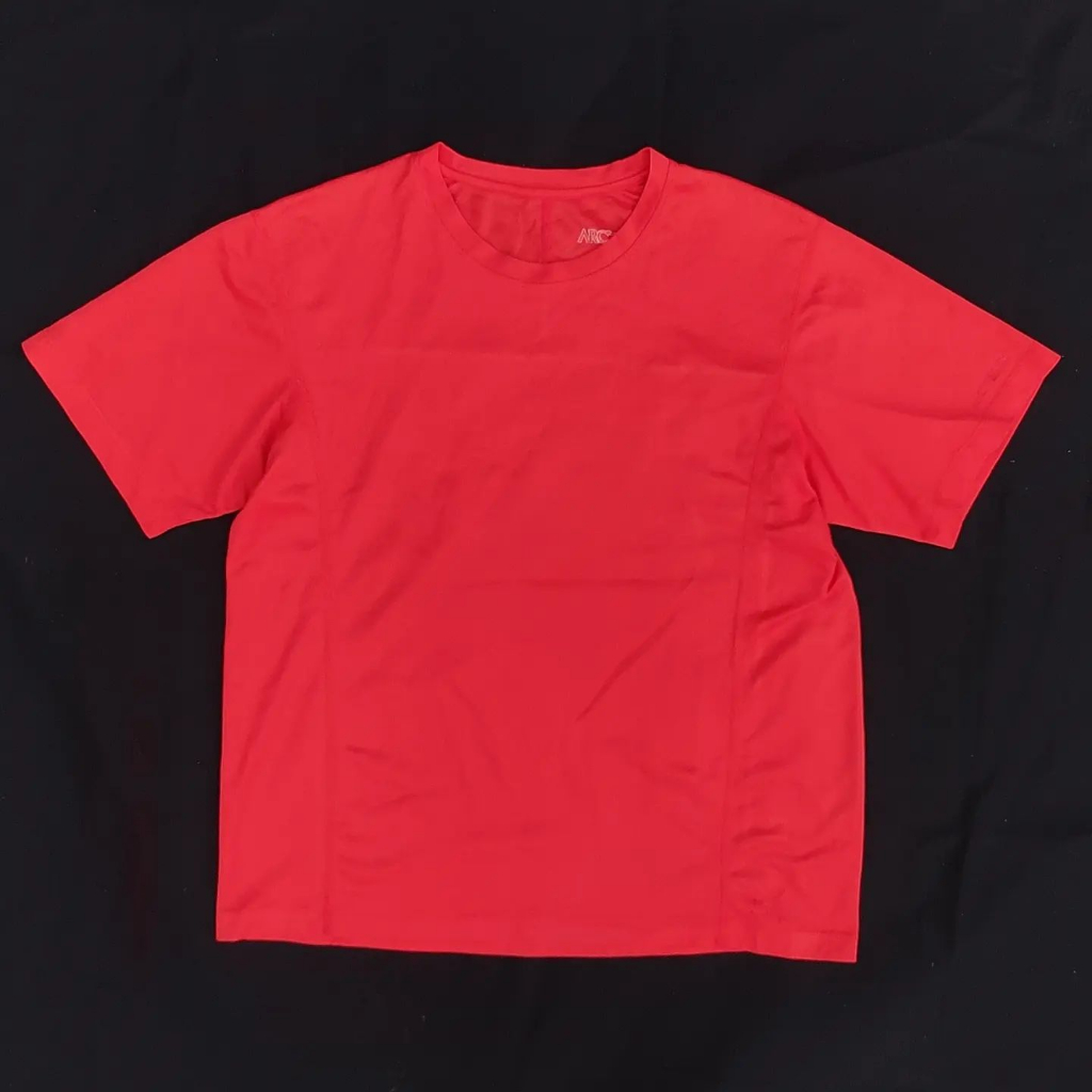BAJU ARCTERYX RED ON RED LOGO ORIGINAL RARE TSHIRT VINTAGE JERSEY DRY GUNUNG OUTDOOR KAOS BAJU ADVEN