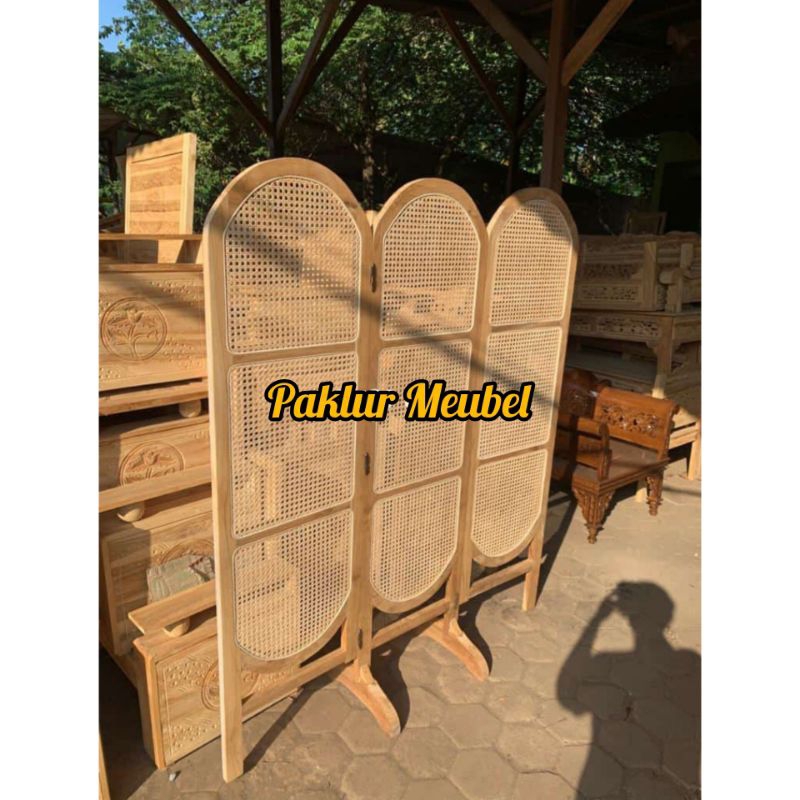 SKETSEL PARTISI PENYEKAT RUANGAN ROTAN PINTU 3 LIPAT VINTAGE ANTIK Bagus