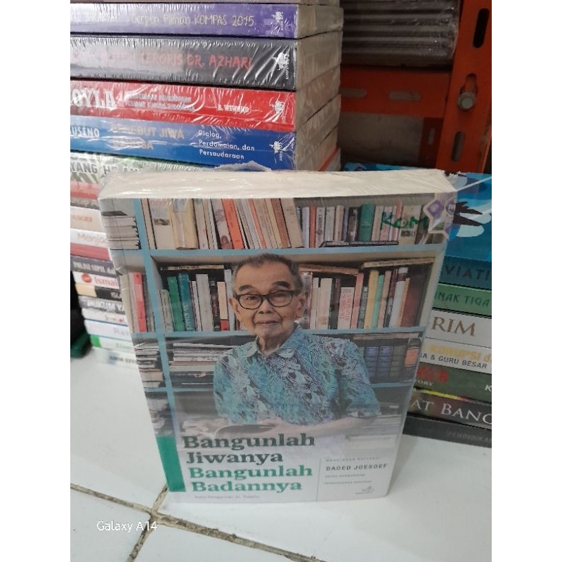 BUKU BANGUNLAH JIWANYA BANGUNLAH BADANNYA