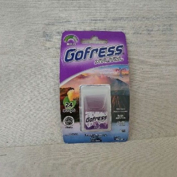 

GoFress Xylitol GRAPE FLAVOR 50 mgr , permen go fress UNGU