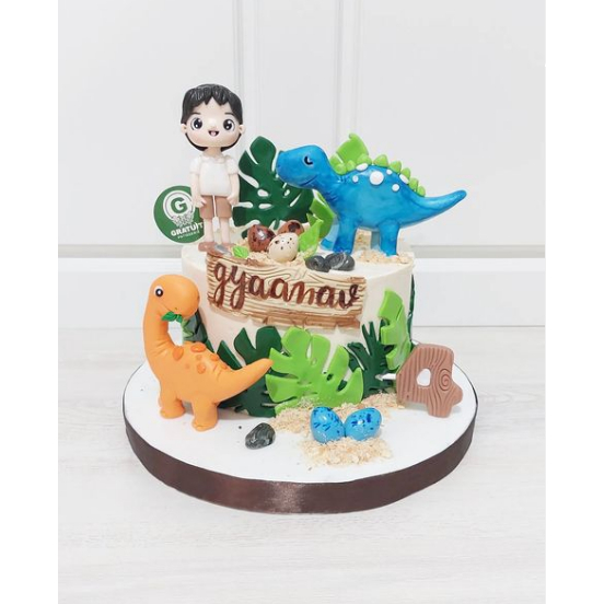 

CAKE TEMA DINO DAN FIGUR UK 15CM / KUE ULANG TAHUN CUSTOME