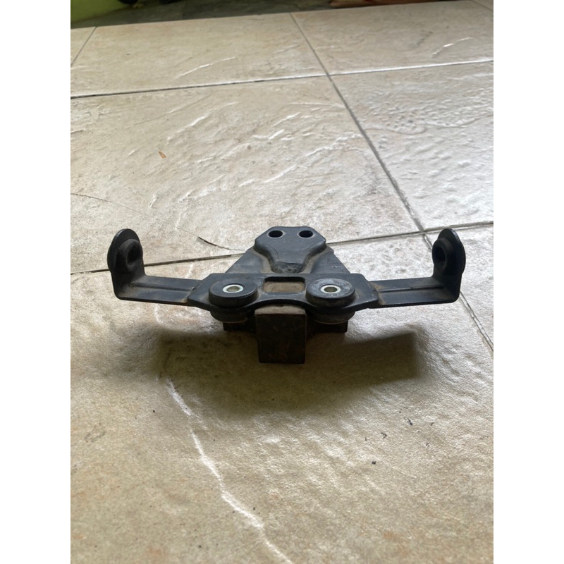 Bracket tangki R15 V3 VVA