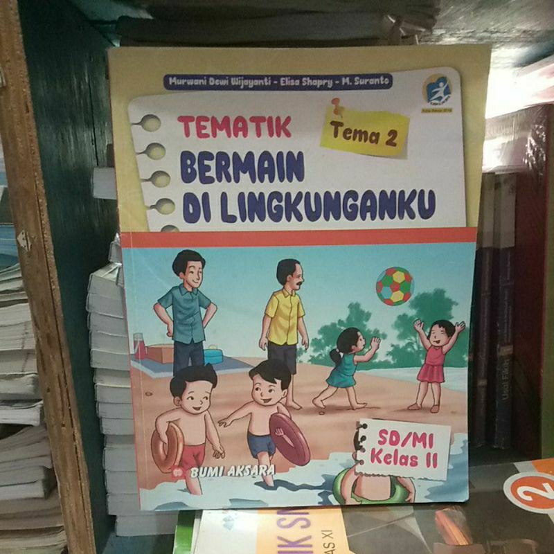 buku bekas tematik tema 2 bermain di lingkunganku untuk SD kelas 2 penerbit bumi aksara