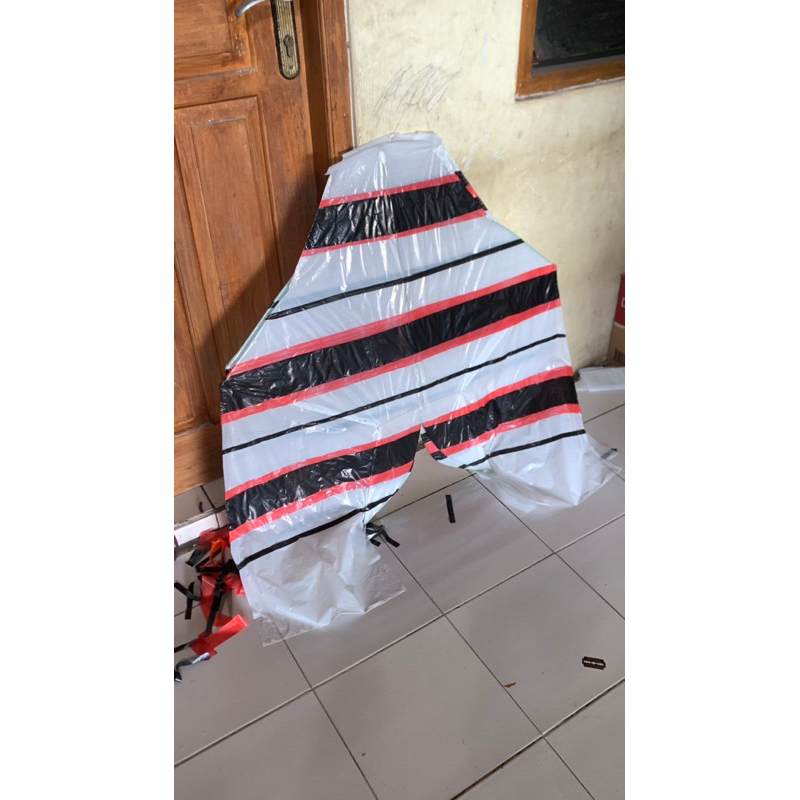 Layangan hias cotek lawas