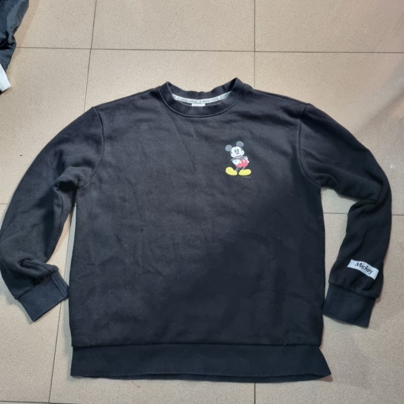 crewneck mickey mouse