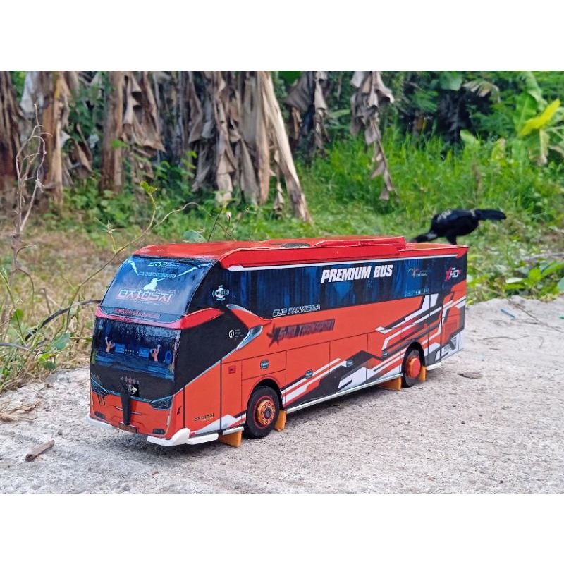 PAPERCRAFT BUS SJM TRANS "BATOSAI"