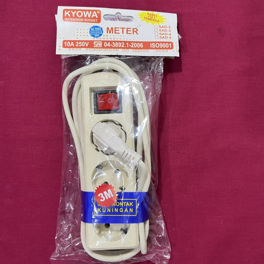 Stop Kontak 3 Lobang + Saklar + Kabel 3M Kyowa