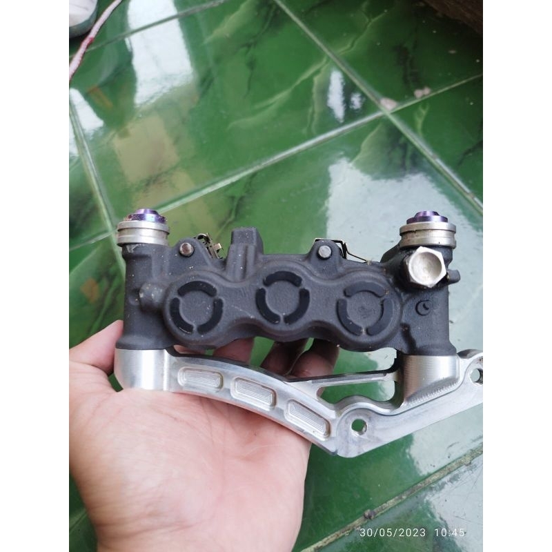 KALIPER SUMITOMO 6P COPOTAN MOGE DUKATI ORIGINAL