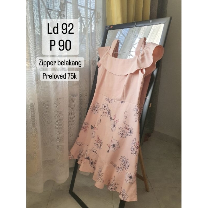 Preloved Dress Sabrina