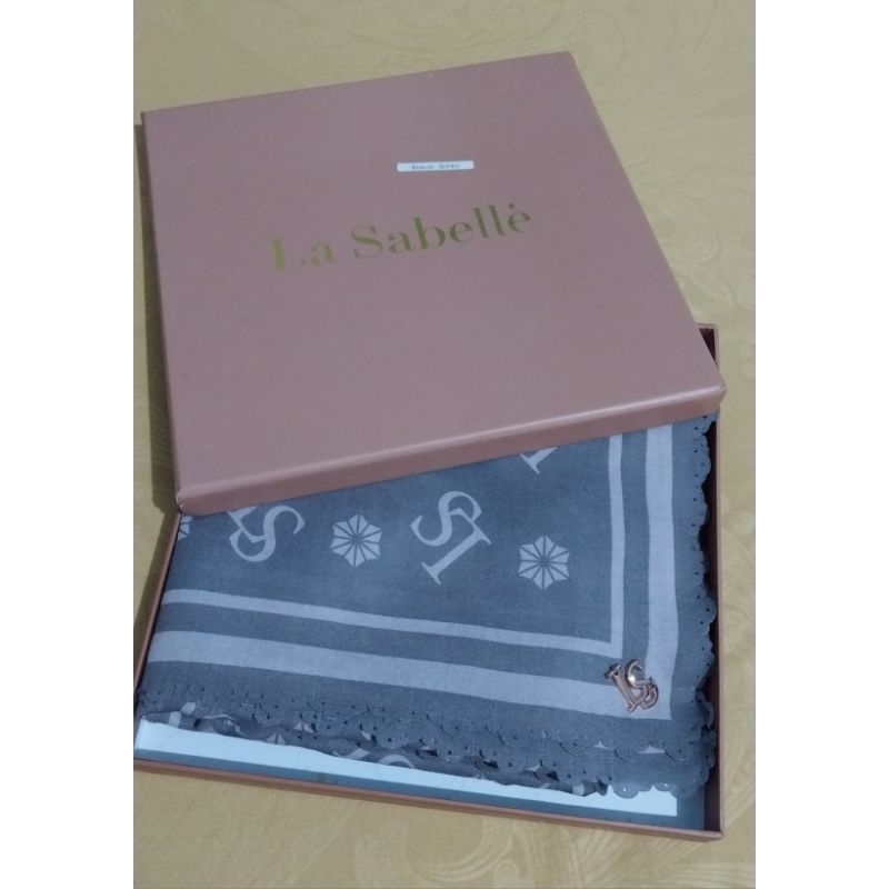 SOLD ❌️ Preloved La Sabelle Sharjah Grey