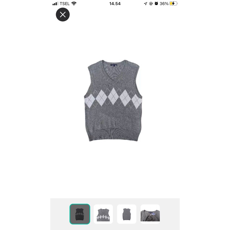 Uniqlo knit vest