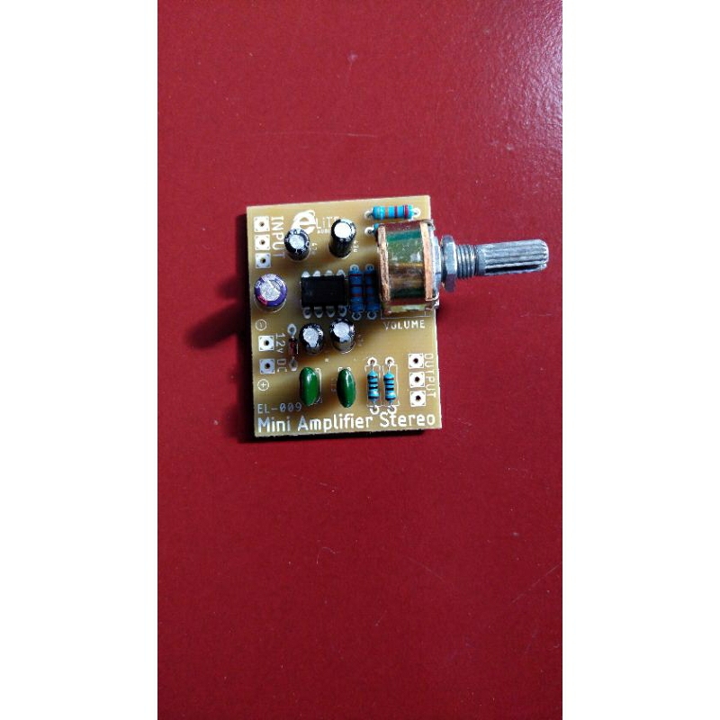MINI AMPLIFIER STEREO HEADPHONE