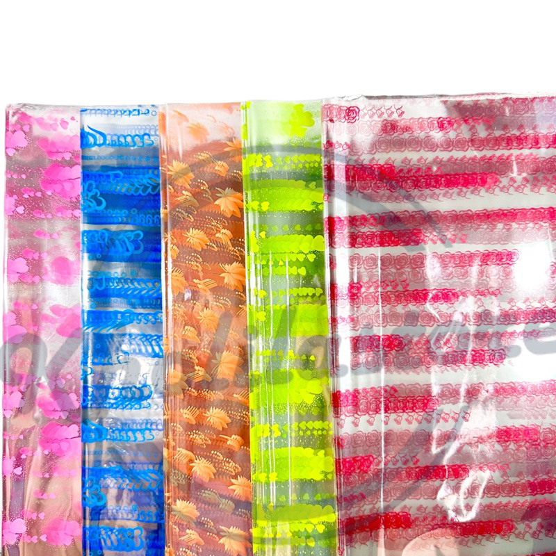 

(50 lembar) Plastik Kado Kaca Bening / Kado Kaca Plastik Motif