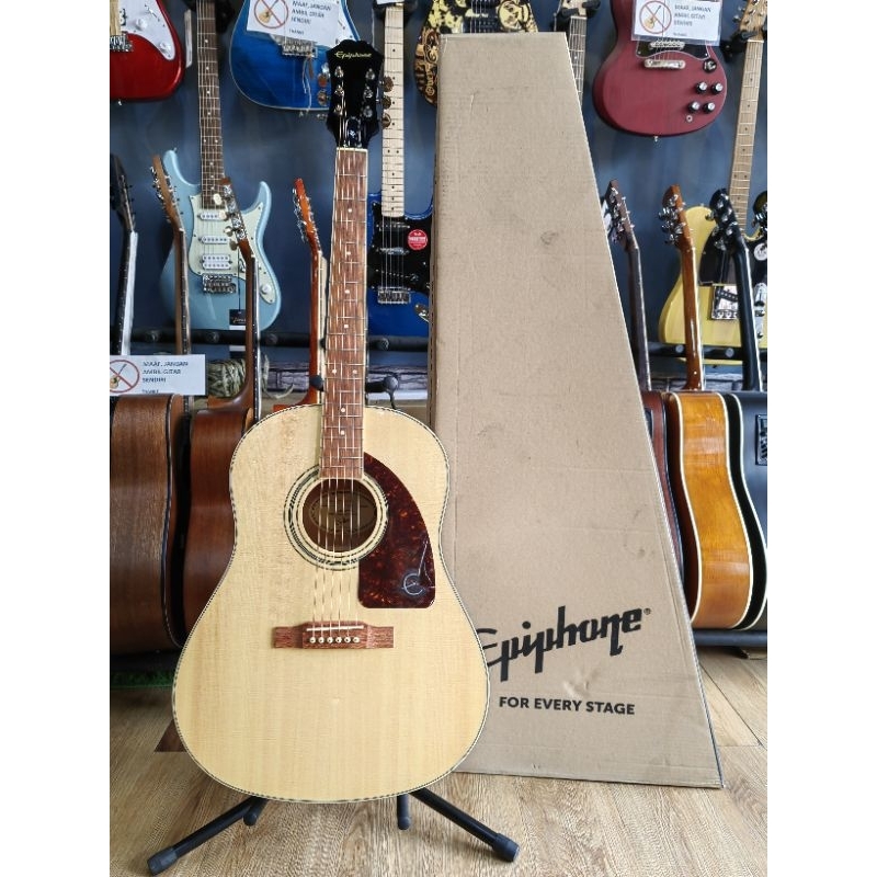 Gitar Epiphone AJ220S Top Solid Akustik