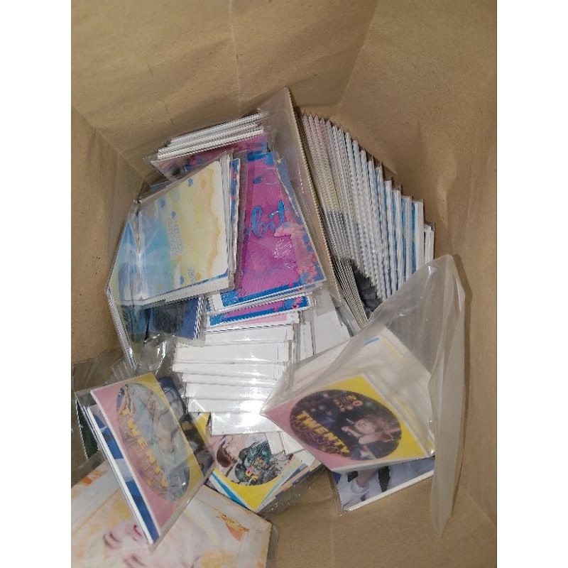 Freebies BTS dan TXT Cetakan Asli Korea Double Sided & One Sided Photocard, Sticker, Postcard, etc