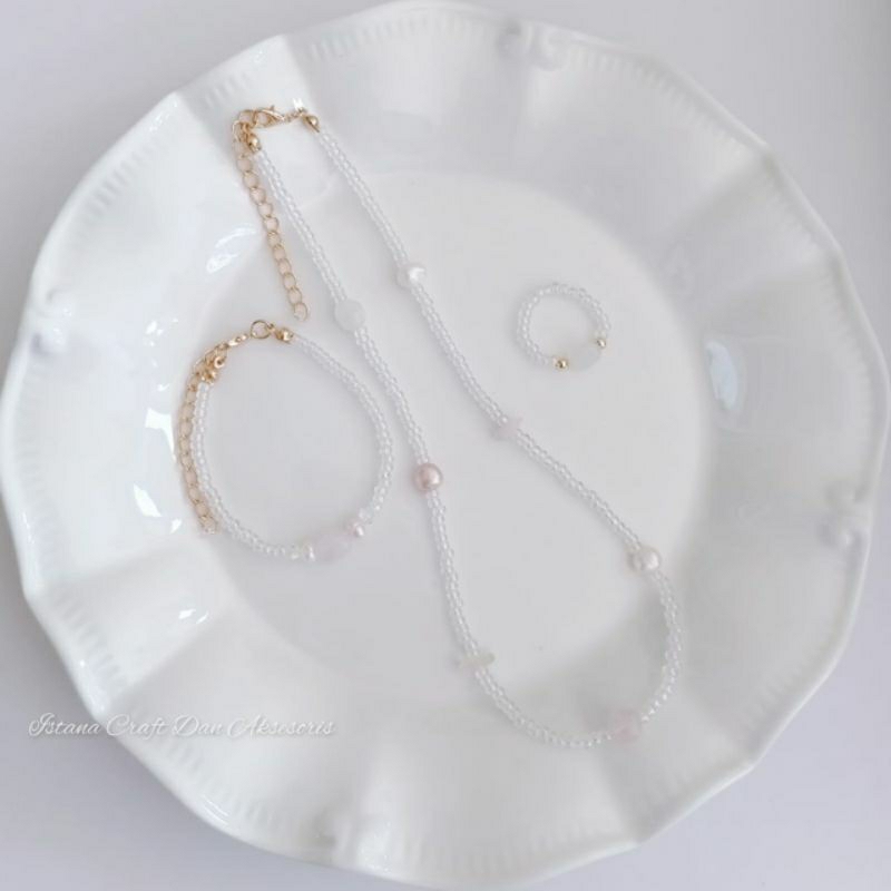 Kalung Manik, Gelang Manik, Cincin Manik Batu Kristal style Korea Laluna