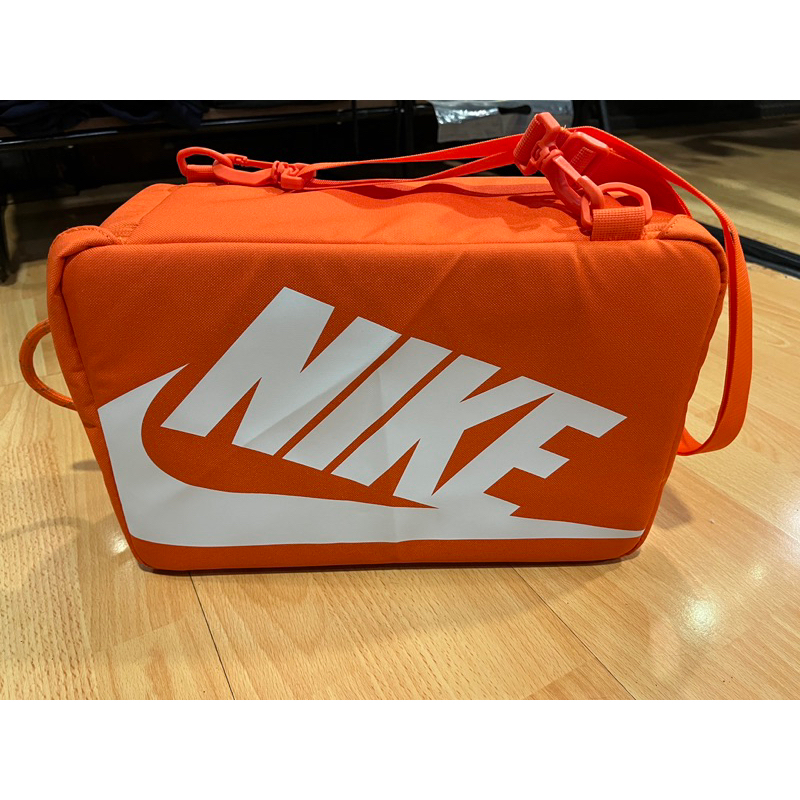 box sepatu nike baru ori (12L)