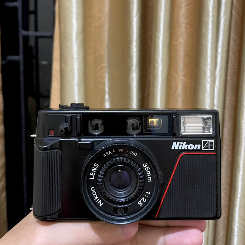 NIKON L35AF LIKE NEW