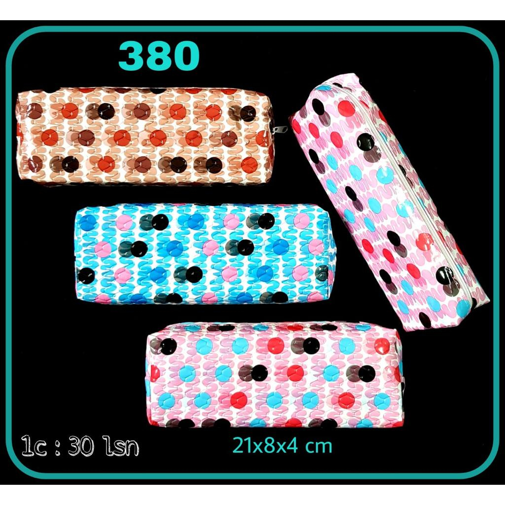 

Kotak Pensil Kain Resleting / Pencil Case Zipper / Tepak Timbul Imitasi Polkadot 380