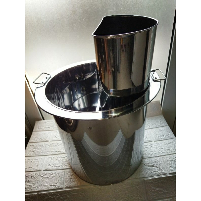 Dandang mie ayam 35 cm sekat lepas. dan sekat paten