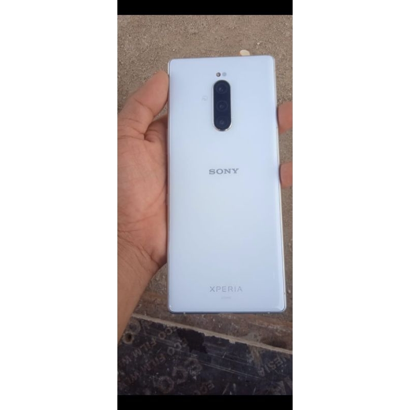 sony experia 1
