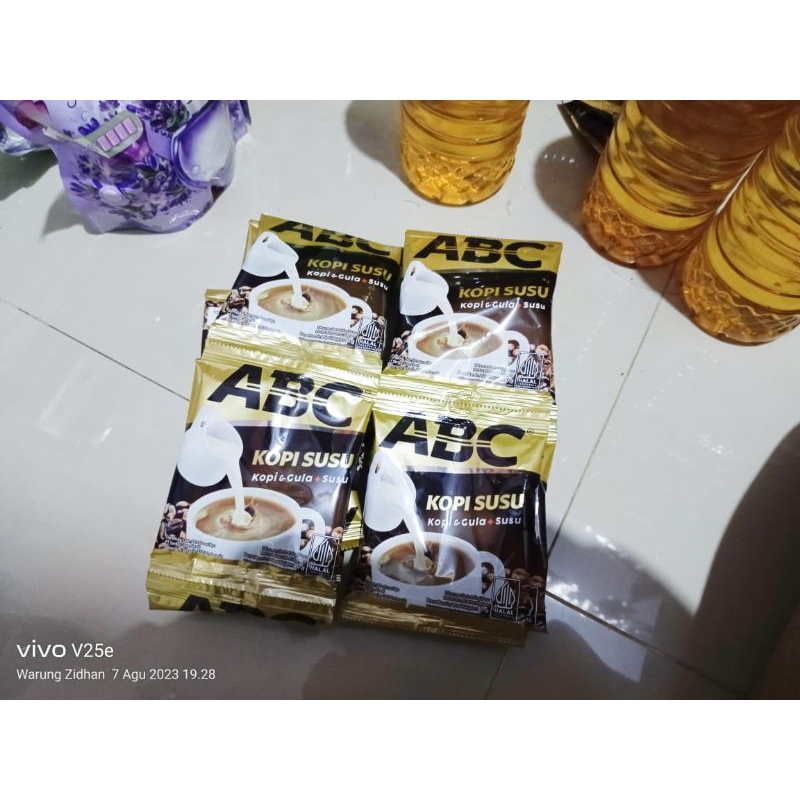 

KOPI ABC SUSU 1 RENCENG