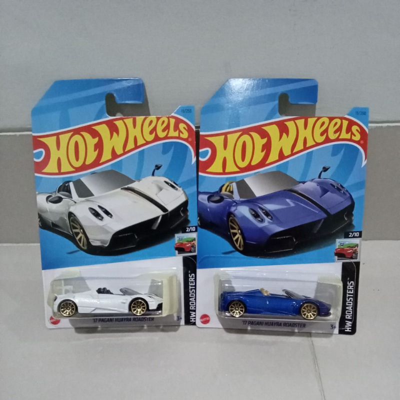 17 pagani huayra roadster hotwheels biru/putih gold