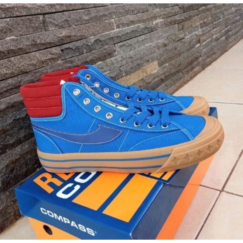 CompasRetrogradeHighBlueGum