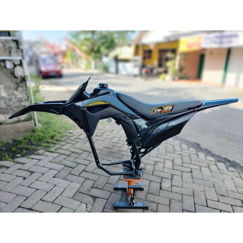 Body Set Rangka CRF Pnp Mesin Megapro Mono Megapro New Set Arm