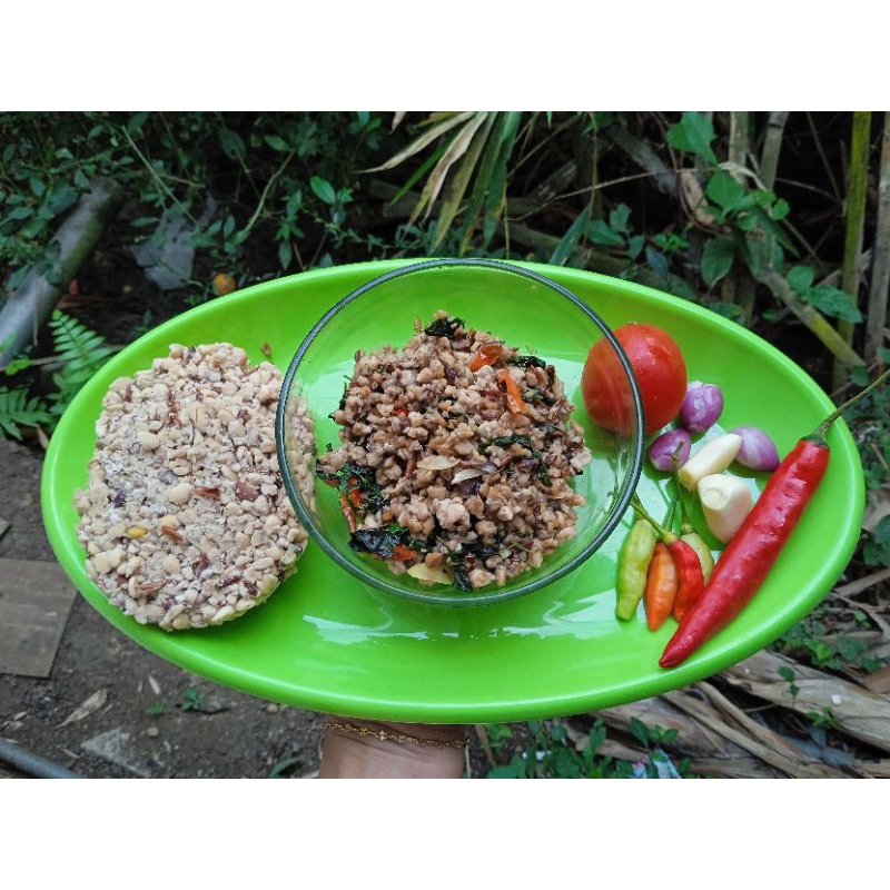 

tumis tempe bungkil + kemangi