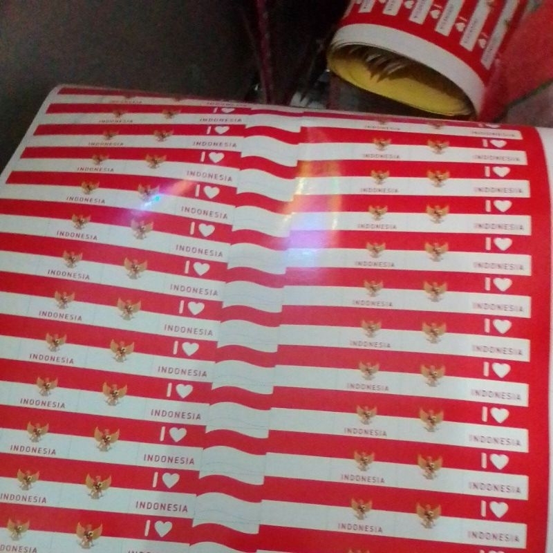 

stiker pipi kemerdekaan