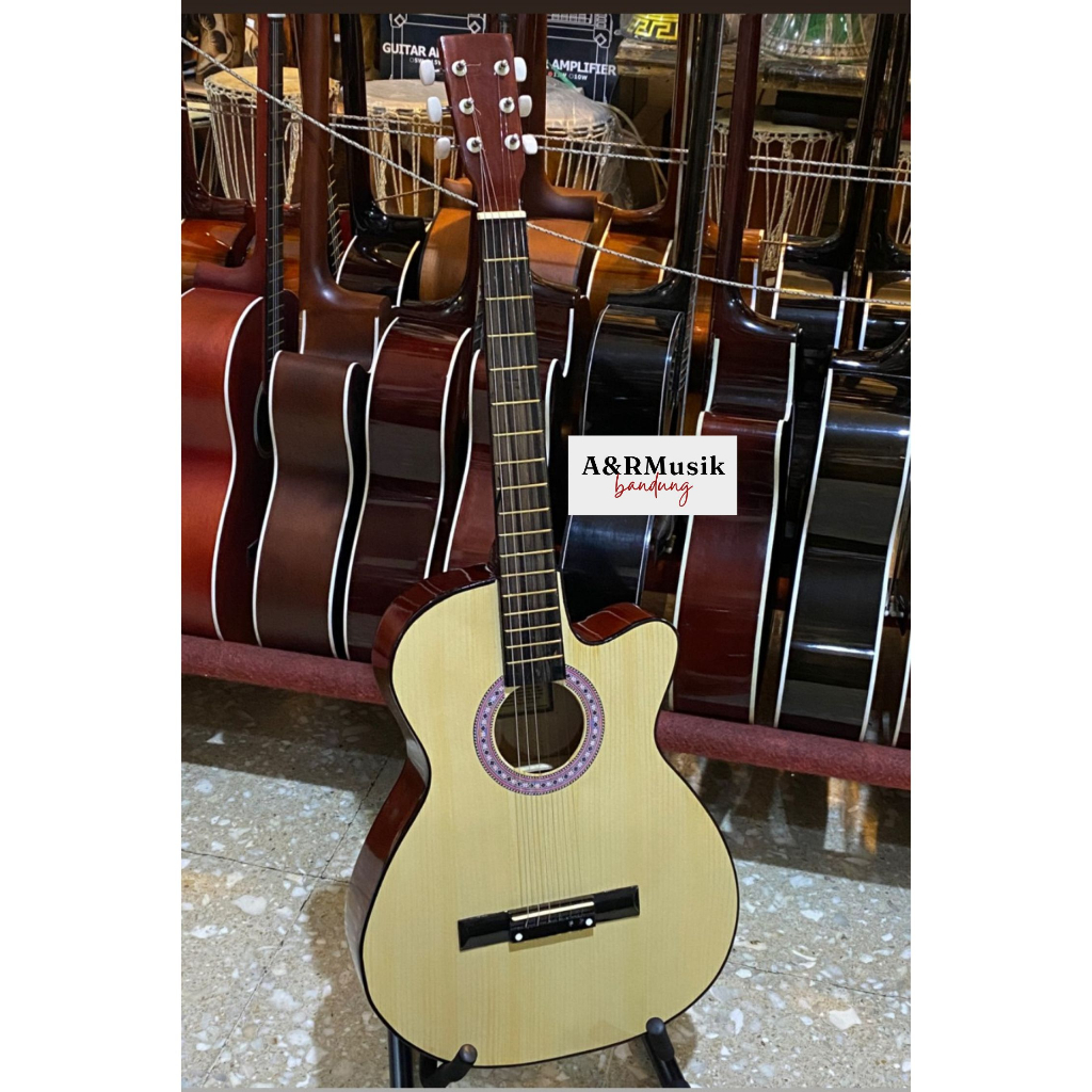 Gitar Akustik Berkualitas Cocok Untuk Pemula Gosend Bandung /  Gitar Murah Bandung Instan