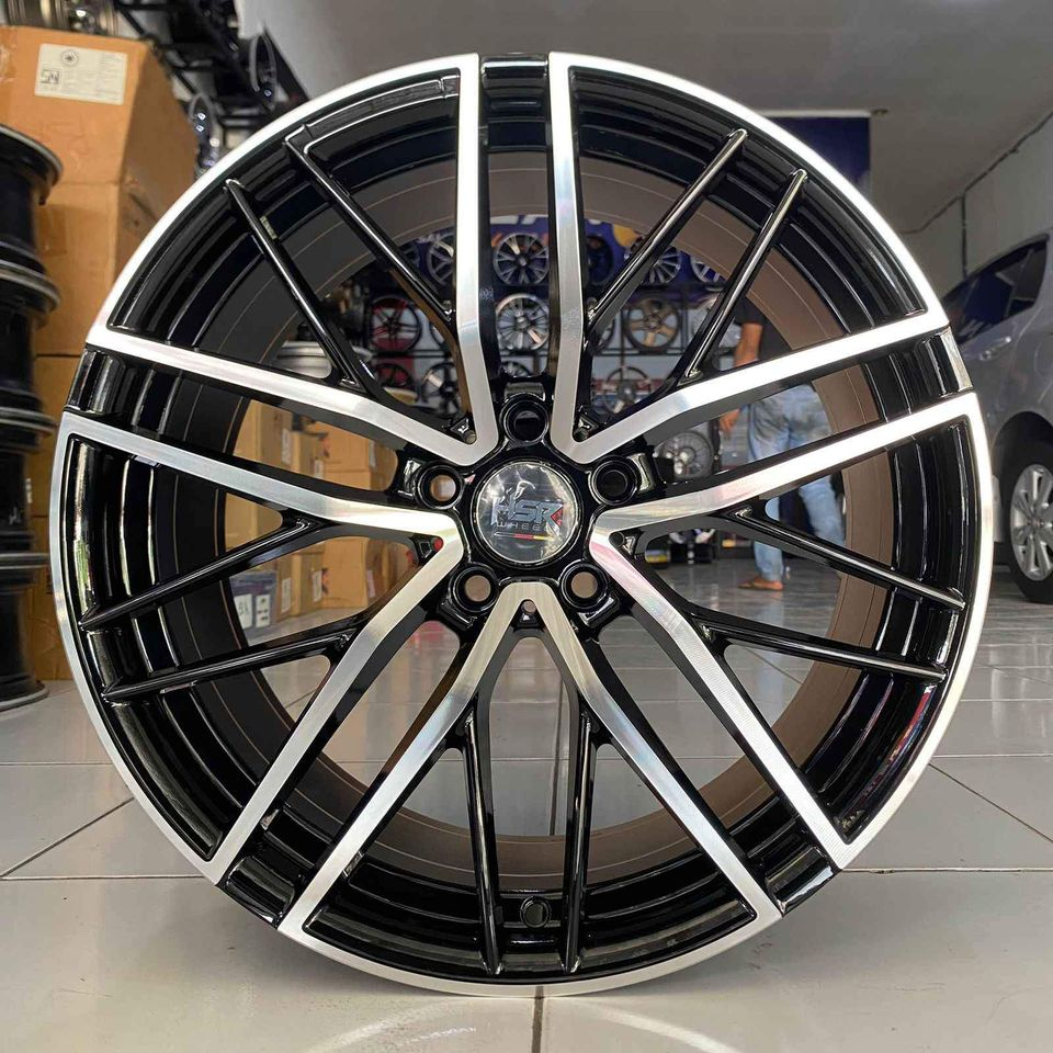 Velg Mobil Mercy Ring 19 HSR IZUMI 0534 R19 Crv Hrv Innova Xpander