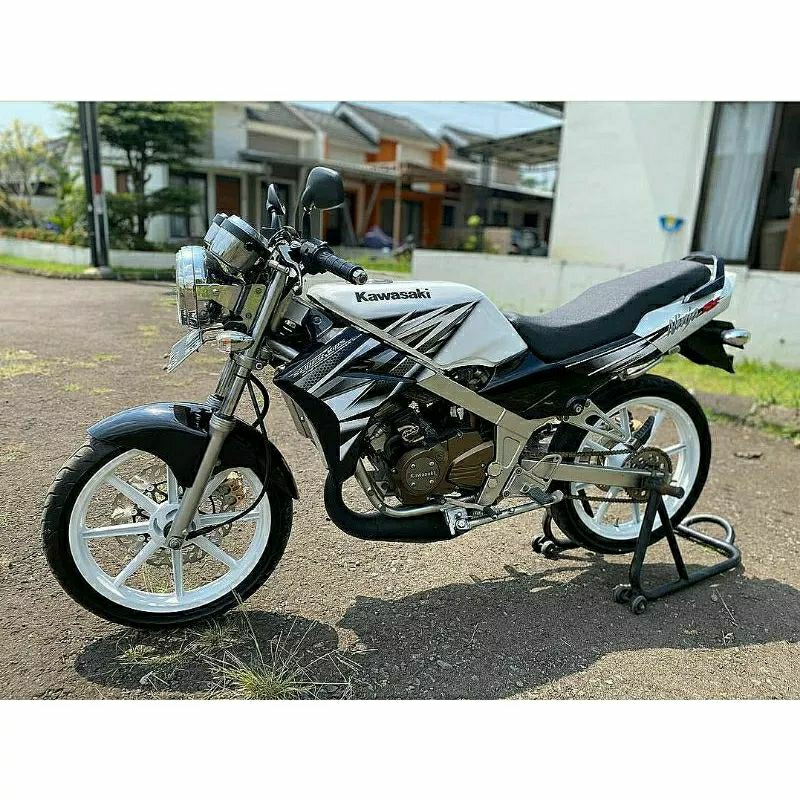 (BAYAR DITEMPAT) Striping Ninja SS Putih 2013 Putih Sticker Lis decal Kawasaki Ninja SS 2013 Putih  